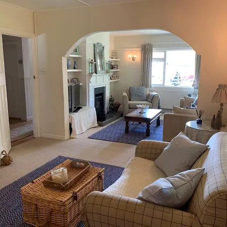 Sandy Rock Holiday home Padstow
